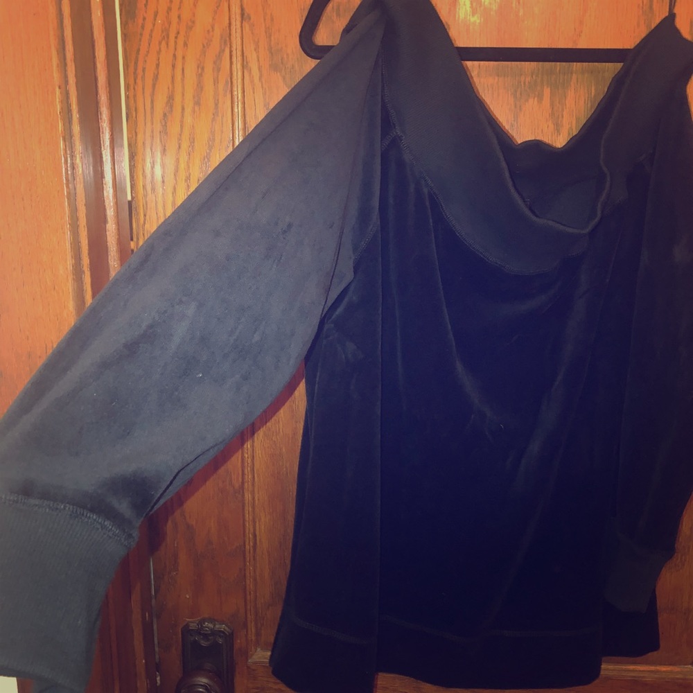 Black velour off the shoulder casual top